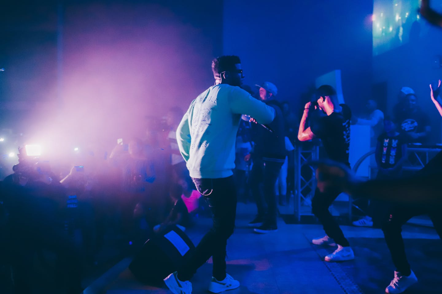 Scott Kirby and Noah Robertson performing live music